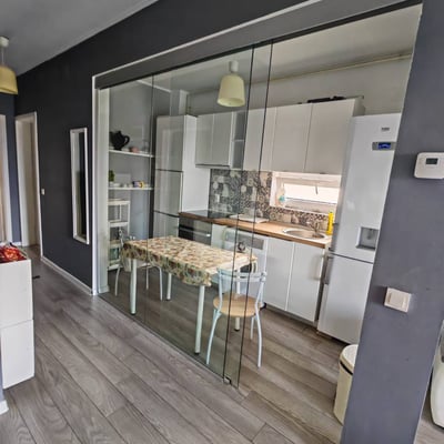 Location longue durée d’un appartement confortable de 2 pièces, Chiajna, Secteur 6, Bucarest, Roumanie
